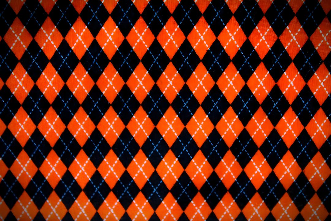 Harlequin Fabric, Orange Fabric, 18 x 44 inches, Black Diamond, Halloween Plaid, Halloween Fabric, Halloween Material, Orange and Black, Cotton Fabric, Halloween Decor, Diagonal, Halloween Quilting, Harlequin Fabric. Handmade designs by TomCattCreations on Etsy. If you purchase more than a half yard, it'll come to you in one uncut piece. This particular fabric measures: 18 inches x 44 inches wide 100% cotton. To see more Halloween fabrics in this shop click here: https://www.etsy.com/shop/TomCattCreations/search?search_query=halloween+fabric&order=date_desc&view_type=list&ref=shop_search Please note that I ONLY ship to your address on the transaction! So please make sure the address is correct BEFORE your purchase. If I ship the item elsewhere I lose my seller protection and I cannot co Halloween Argyle maroon