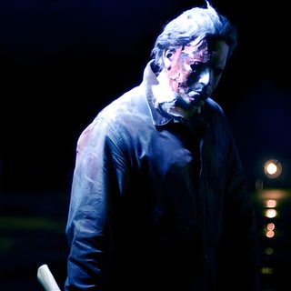 a man standing in the dark with his hands on his hips and face painted white Halloween 2 2009 Michael Myers Gif Fire, Michael Myers Angry, Michael Myers Computer, black