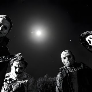 three people wearing scary masks and standing in the dark Halloween Killers Scary Movie 2 Exorcist Scene, Classic Horror Movies Posters, Horror Movie Icons, black
