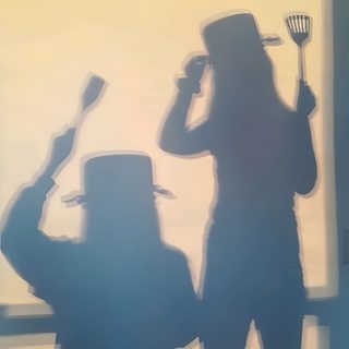 two people are standing in front of a window and one is holding a spatula Halloween Bff Best Friend Goals Aesthetic, Best Friend Pics Aesthetic, 2 Besties Aesthetic, slate gray