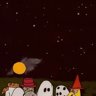 three ghost sitting on the ground in front of a night sky Charlie Brown Halloween Halloween Vibes, Charlie Brown Thanksgiving, Charlie Brown Halloween Iphone, black