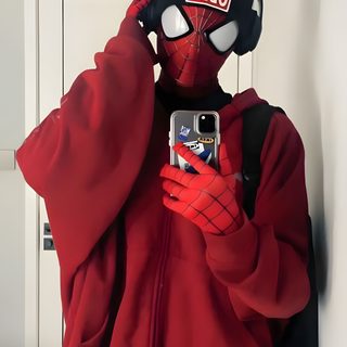 Spider Man Outfits Ideas Aesthetic, Spider Man Hoodie Outfit, Spider Man Hoodie Aesthetic, Spiderman Hoodie Aesthetic, Outfit Ideas Spiderman, Spiderman Hoodie Outfit, How To Style Spider-man Outfit, How To Style Spider-man Clothes, Spiderman Outfit Aesthetic Aesthetic Halloween Boys Spider Man Outfits Ideas Aesthetic, Spider Man Hoodie Outfit, Spider Man Hoodie Aesthetic, sienna