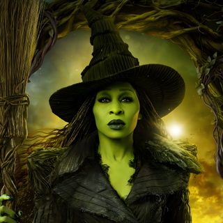 a woman dressed in witch costume holding a broom Wicked Halloween Wicked Photoshoot, Elphaba Wicked Aesthetic, Wicked Aesthetic Elphaba, Wizard Of Oz, black