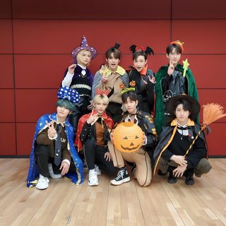 a group of young people dressed up in costumes Stray Kids Halloween Laptop Skz Halloween Costumes, Stray Kids Halloween Costume Ideas, Halloween Stray Kids, brown
