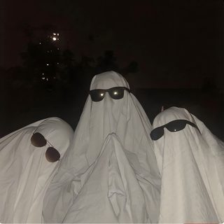 three people in white cloths with sunglasses on their heads and eyes covered by blankets Trio Halloween Three Ghosts Aesthetic, Sibling Trio Matching Pfp, Ghostly Trio, Ghost Trio, dark slate gray
