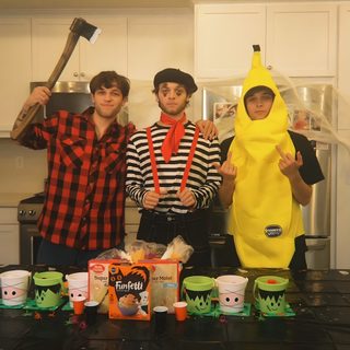 three young men dressed up in costumes standing next to each other at a kitchen counter Sturniolo Halloween Triplet Quotes, Triplet Babies, Chris Owen, Fangirl Problems, Sam And Colby, sienna