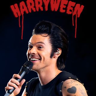 a man holding a microphone with the words harry written on it's face and smiling Harry Styles Halloween Hq Harry Styles, Harry Styles Hot Pics, Lockscreen Harry Styles, Harry Styles 4k, black