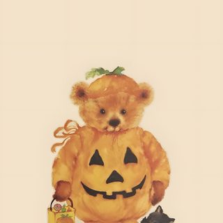 a teddy bear dressed up as a pumpkin with a bag and two kittens next to it Halloween Bear Iphone Fall Phone Screen, Fall Wigitsmith Ideas, Iphone Cottagecore, Nostalgic Fall, bisque