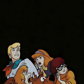 the cartoon scooby gang is running in the dark Scooby Doo Halloween Iphone Scooby Doo, Scooby Doo Mystery Incorporated, Scooby Doo Halloween Iphone, black