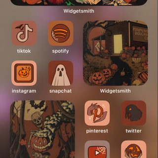 an iphone screen with halloween stickers and icons on the bottom right corner, including pumpkins Halloween Ideas Ios 16 Halloween Themed Homescreen, Phone Themes Halloween, Halloween Iphone Theme Ideas, saddle brown
