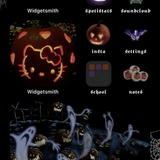 an iphone screen showing the halloween theme Halloween Ideas Ios 16 Halloween Themed Phone Layout, Halloween Ideas Ios 16, Phone Themes Halloween, black