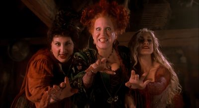 three women dressed in costumes posing for the camera with one pointing at her hand and smiling Halloween Hocus Pocus Hocus Pocus Garry Marshall, Jay And Ernie Hocus Pocus, Hocus Pocus Movie Scenes, black