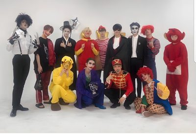 a group of people in costumes posing for a photo Seventeen Halloween Treasure Halloween, Seventeen Chaotic Group Photo, Seventeen Halloween Costumes, silver