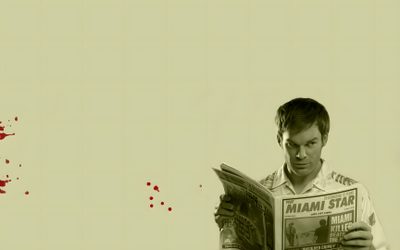 a man reading a newspaper with blood splatters on it Dexter Halloween Dexter Computer Background, Wallapers For Pc, Dexter Morgan Desktop, Dexter Computer, tan
