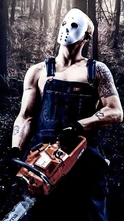 a man in overalls holding a chainsaw and wearing a mask on his face Eminem Halloween Diy Halloween Costume Inspiration, Halloween Costume Ideas, Horror Movie Character, black