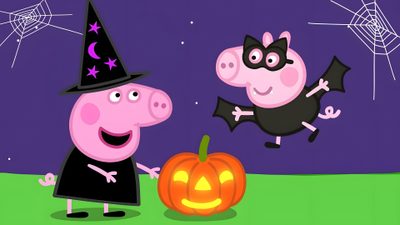 peppa pig and his friend are dressed up as witches for the halloween parade in this animated Peppa Pig Halloween Peppa Pig Autumn, Mummy Sheep Peppa Pig, Peppa Pig Bat, Peppa Pumpkin, dark slate blue