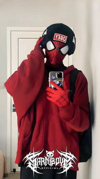 Spider Man Outfits Ideas Aesthetic, Spider Man Hoodie Outfit, Spider Man Hoodie Aesthetic, Spiderman Hoodie Aesthetic, Outfit Ideas Spiderman, Spiderman Hoodie Outfit, How To Style Spider-man Outfit, How To Style Spider-man Clothes, Spiderman Outfit Aesthetic Aesthetic Halloween Boys Spider Man Outfits Ideas Aesthetic, Spider Man Hoodie Outfit, Spider Man Hoodie Aesthetic, sienna