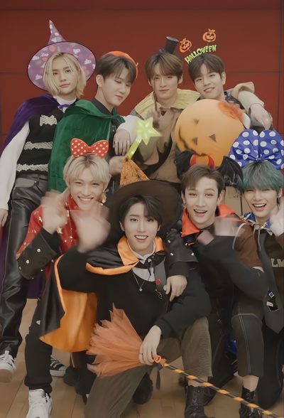 a group of young men posing for a photo with balloons in the shape of pumpkins Straykids Halloween Skz Halloween, Halloween Stray Kids, Stray Kids Halloween, saddle brown