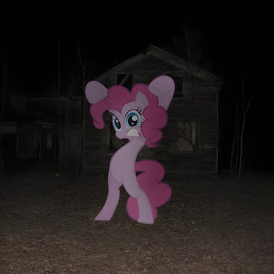 a pink pony standing in the middle of a yard at night with its head turned to the side Pinkie Pie Halloween Pinkie Pie Scary, Pinkie Pie 2000s, Crazy Pinkie Pie, Pinkie Pie Funny Pfp, black