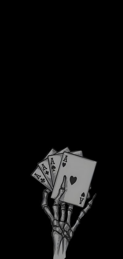 a hand holding playing cards in the dark Halloween Iphone Aesthetic Black And White Edgy, Photographie Indie, Dark Black, Ace Card, Emo,
