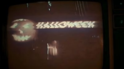 an old television with the word halloween on it Vhs Halloween Halloween Aesthetic Banner Gif, Vintage Halloween Gif, Halloween Gif Aesthetic, black