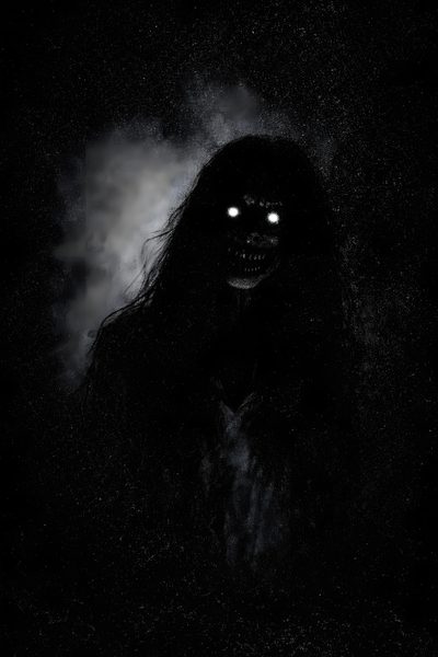 a creepy creature with glowing eyes in the dark Really Scary Halloween Best Ghost Pic, Scary Ghost Pic, Ghost Jinn, Scary For Kids, Horror Labubu, black