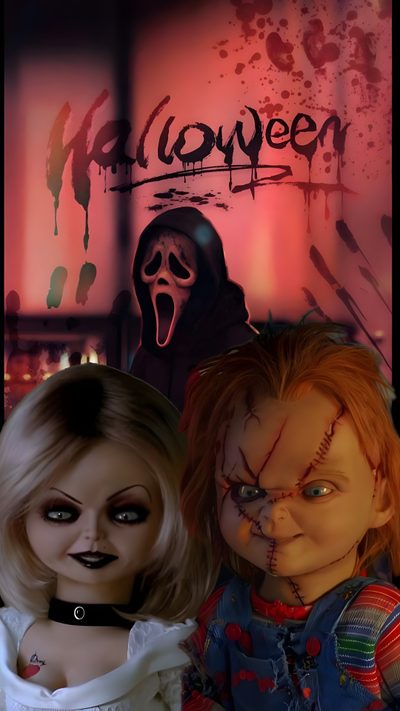 two creepy dolls are standing next to each other in front of a wall with the word halloween written on it Halloween Scary Chucky Halloween Live, Horror Pictures, Horror Movie Icons, Halloween Poster, saddle brown