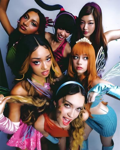 KATSEYE poster [winx] edition Winx Cosplay, Kpop Posters, Shooting Photo, Winx Club, Mean Girls, Sabrina Carpenter, Roxy, K Pop, Pop Group Katseye Halloween Winx Cosplay, Kpop Posters, Shooting Photo, Winx Club, Mean Girls, dim gray